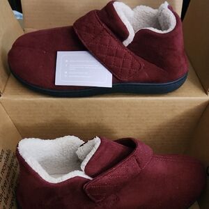 Burgundy Fleece-Lined Slippers